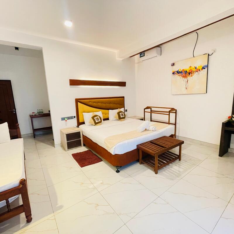 Triple Room